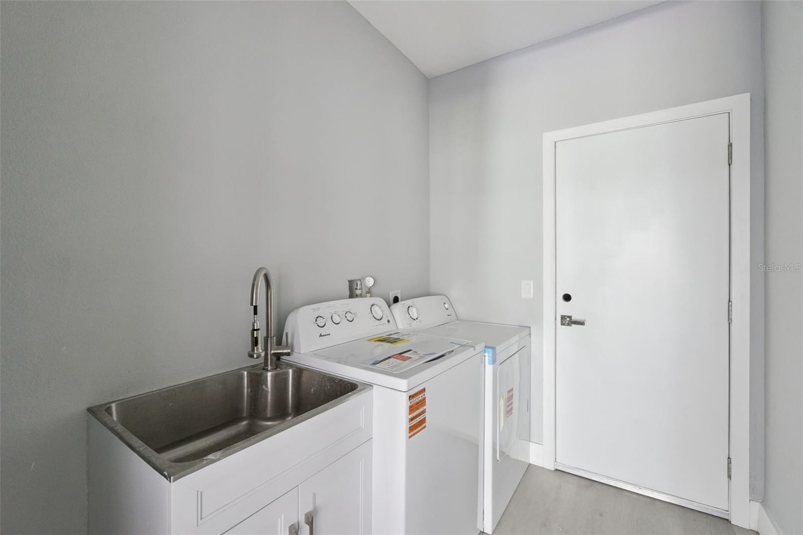 REPLAT OF NORTH SHORE SUB - Residential
