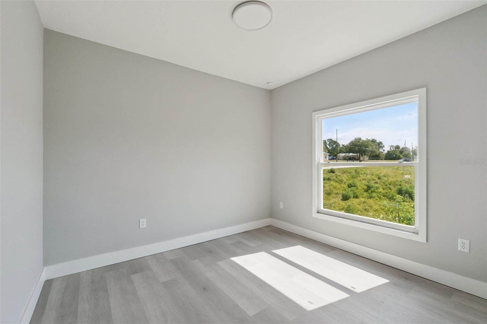 REPLAT OF NORTH SHORE SUB - Residential