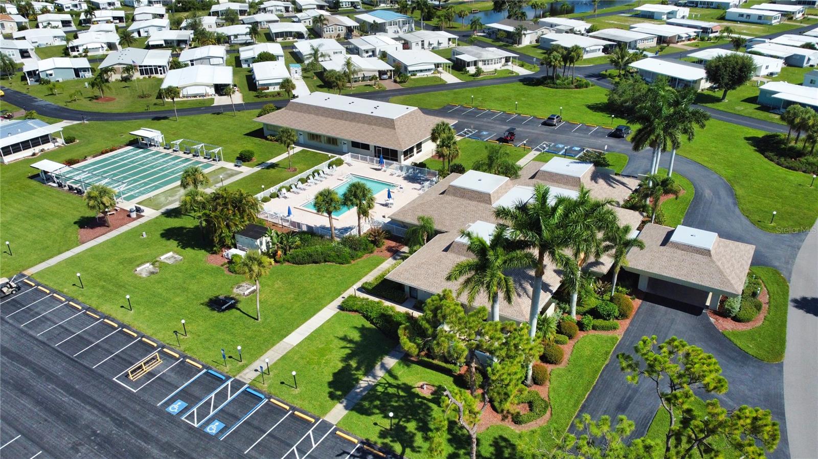 LA CASA MHP CO-OP - Residential