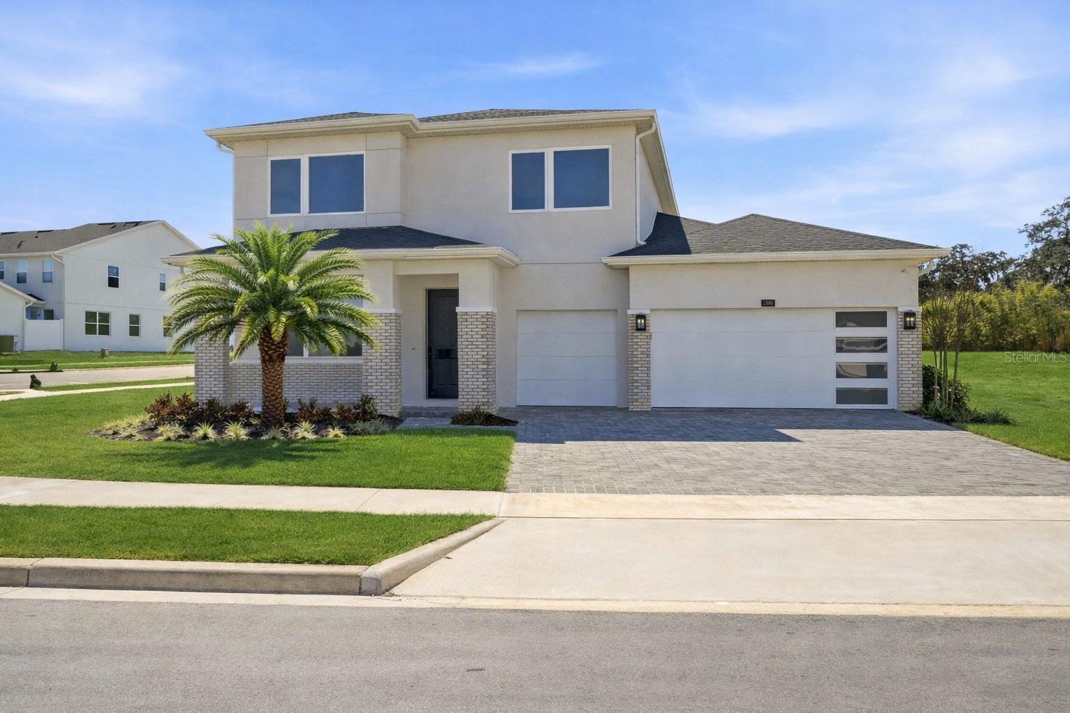 1880 STONECLIFF DRIVE