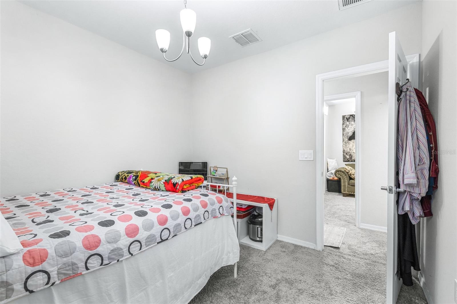 SYMMES COVE - Residential