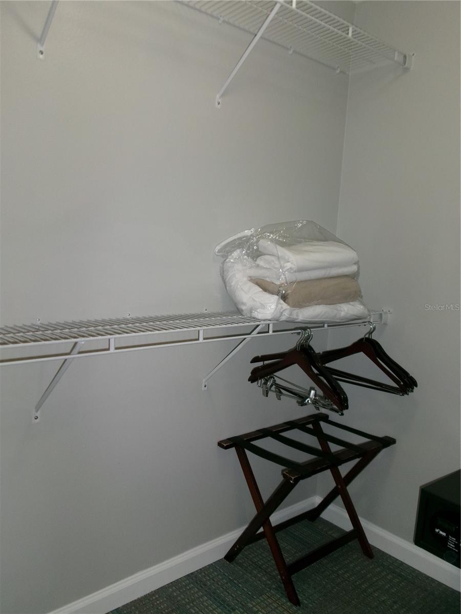 GROVE RESORT AND SPA HOTEL CONDO 1 - Residential