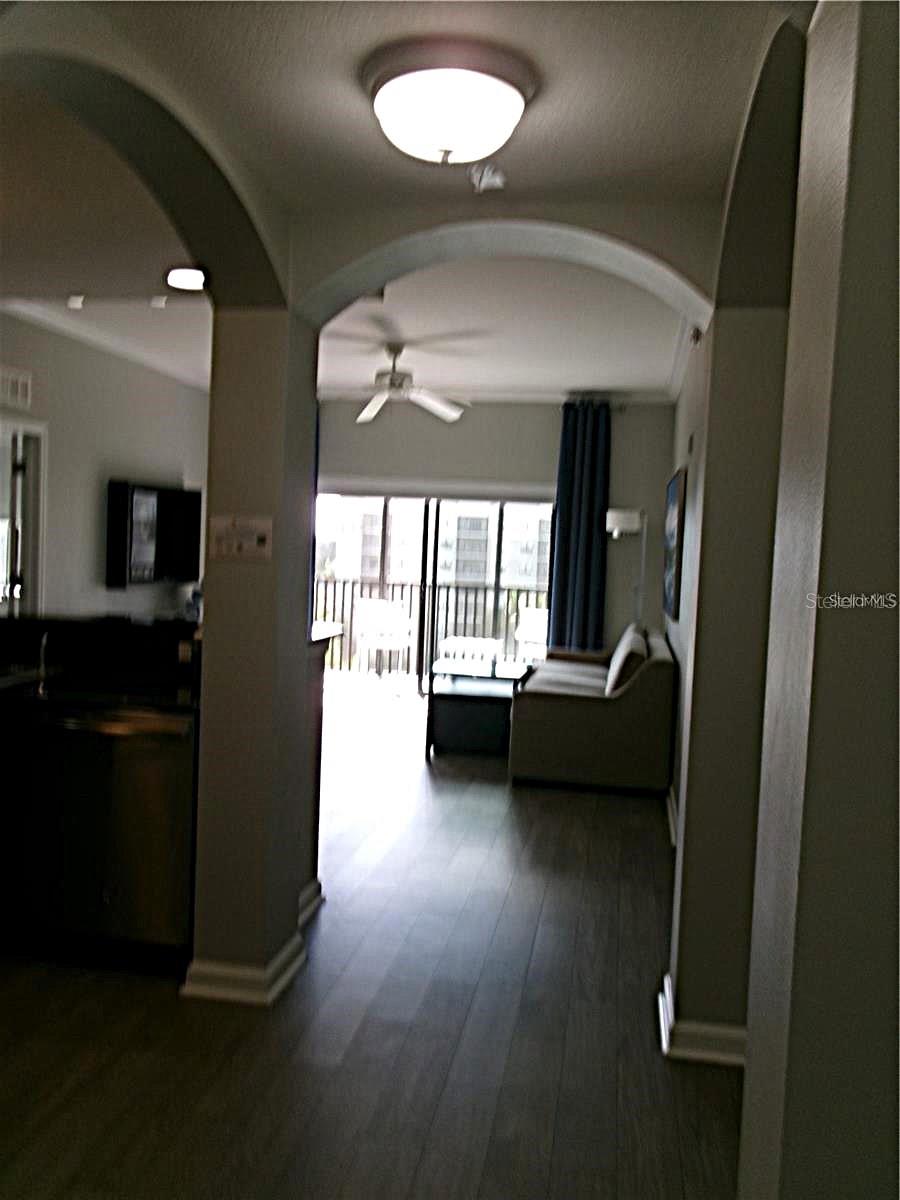 GROVE RESORT AND SPA HOTEL CONDO 1 - Residential
