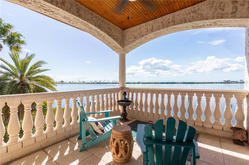 THE RESERVE OF OLD TAMPA BAY - Residential