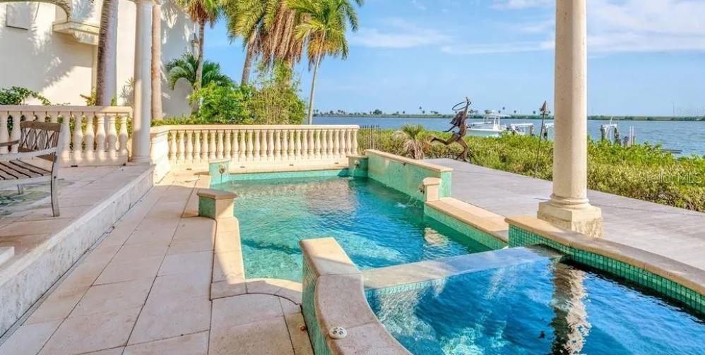 THE RESERVE OF OLD TAMPA BAY - Residential