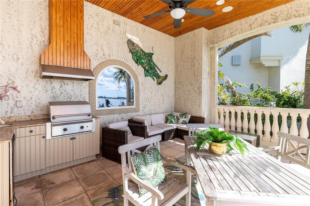 THE RESERVE OF OLD TAMPA BAY - Residential