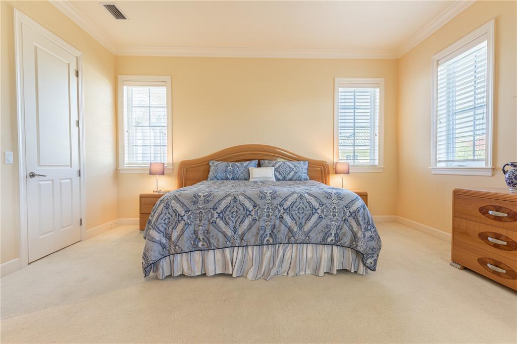 THE RESERVE OF OLD TAMPA BAY - Residential