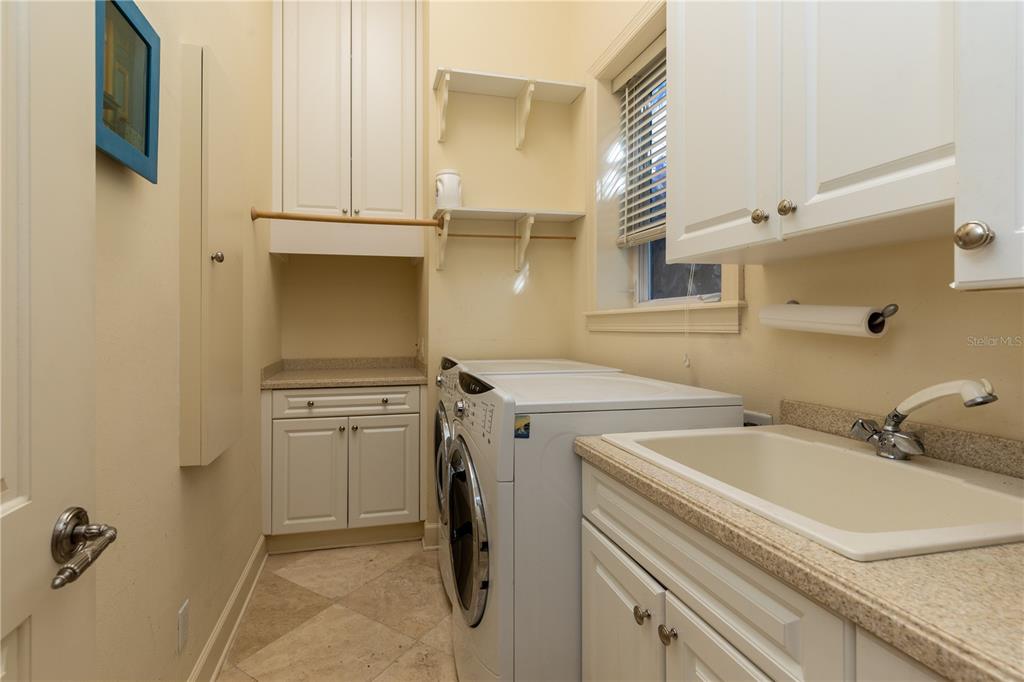 THE RESERVE OF OLD TAMPA BAY - Residential