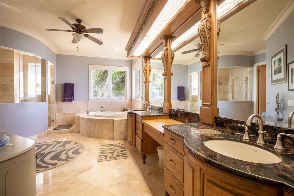 THE RESERVE OF OLD TAMPA BAY - Residential