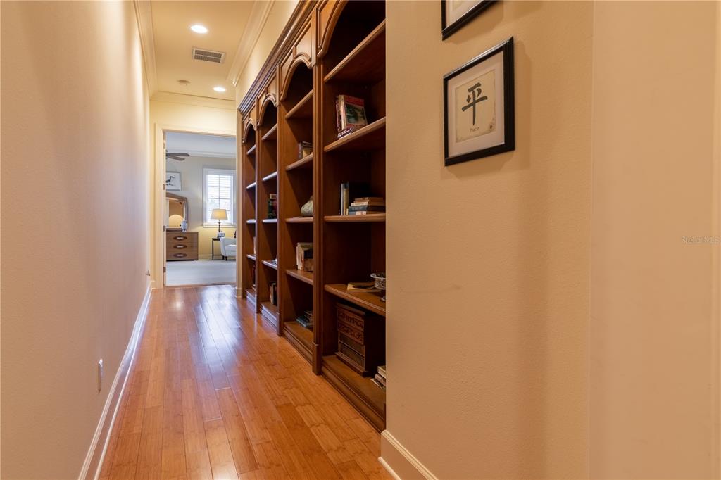 THE RESERVE OF OLD TAMPA BAY - Residential