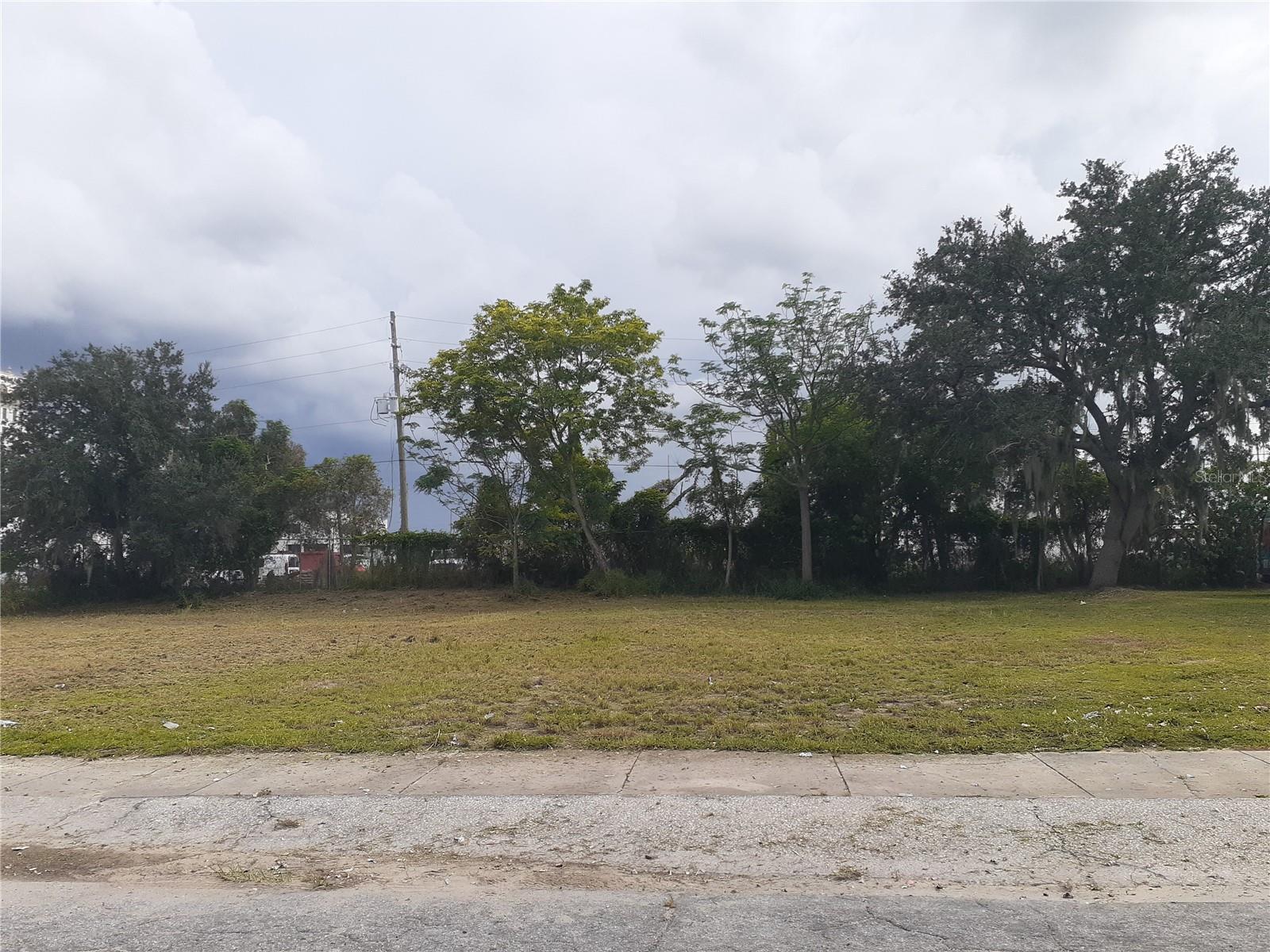 31 & 35 ORANGE AVENUE W