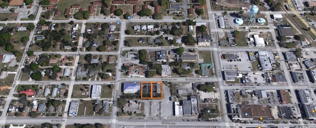 Photo of 31 Orange Avenue W, Lake Wales, FL 33853 (MLS # K4902897)