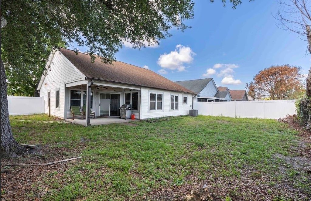 Photo of 10665 Huntridge Road, Orlando, FL 32825 (MLS # O6410005)