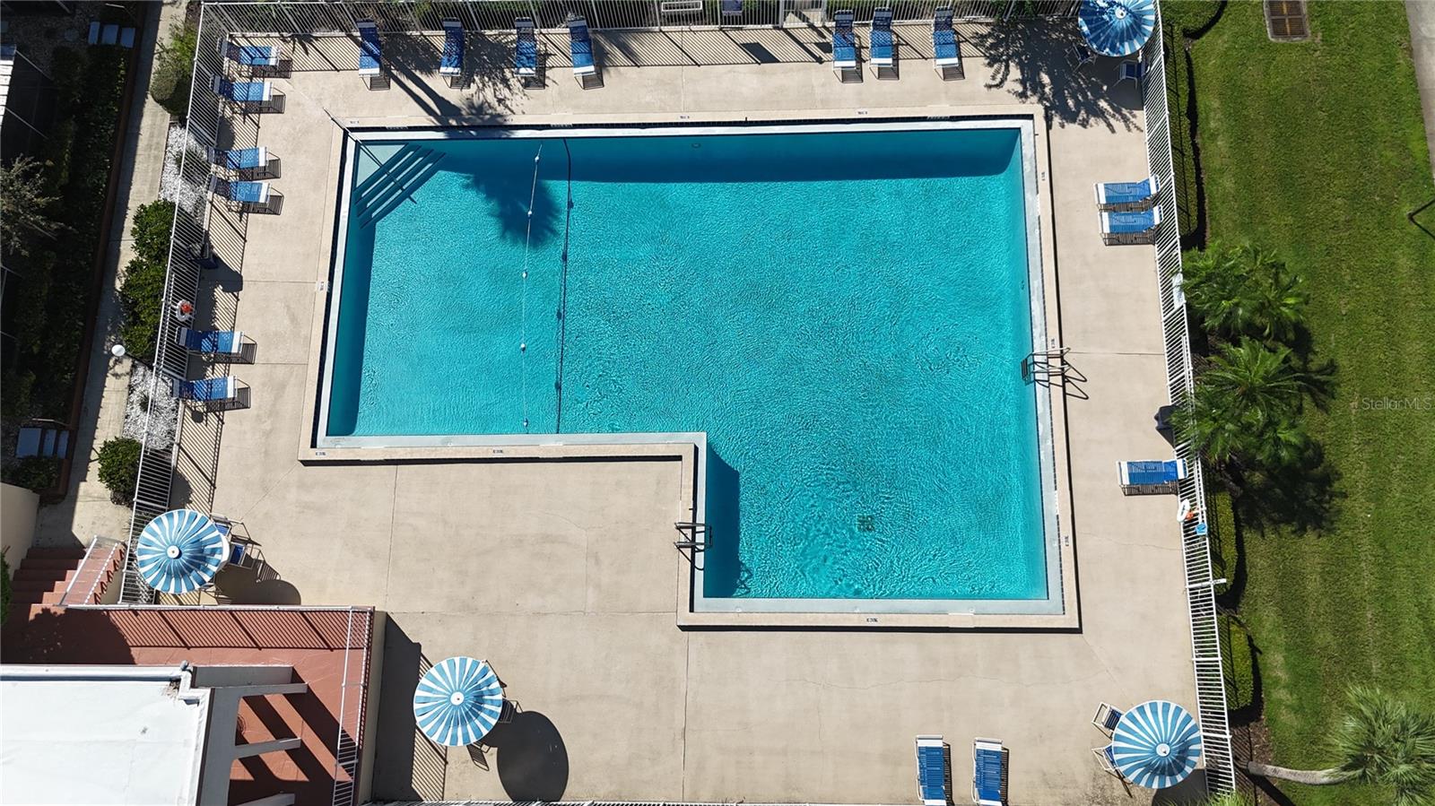 ROYAL ARMS CONDO - Residential