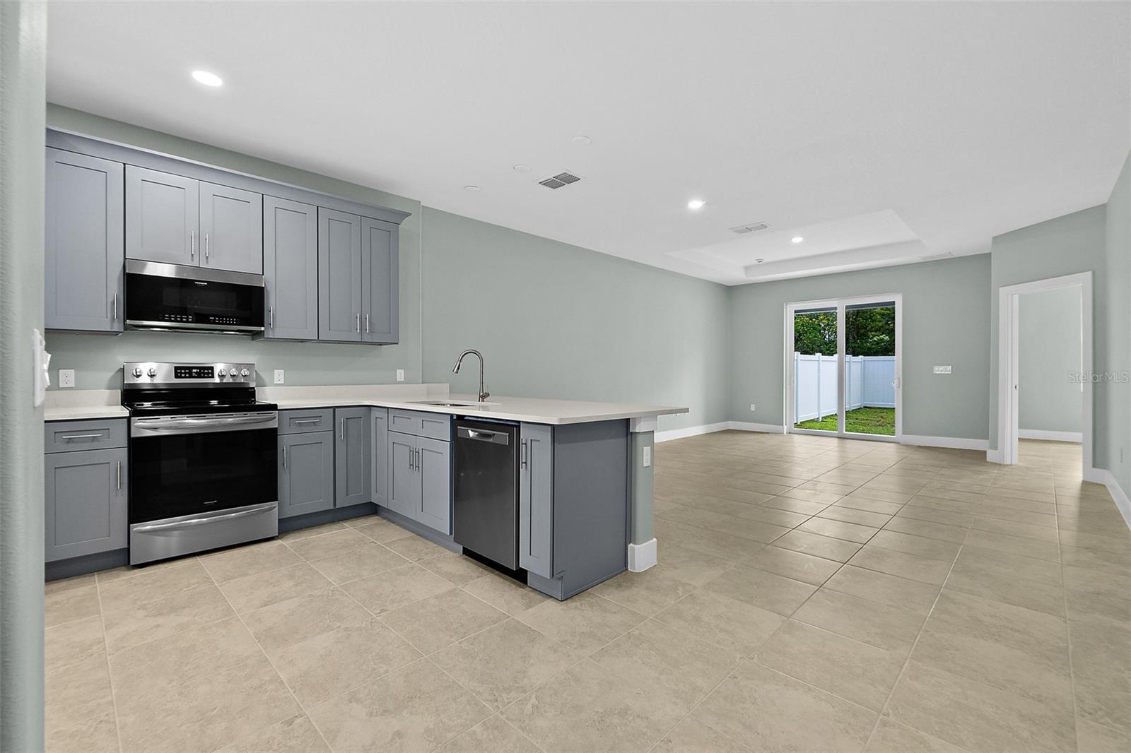 PALM COAST SEC 65 - Residential Lease