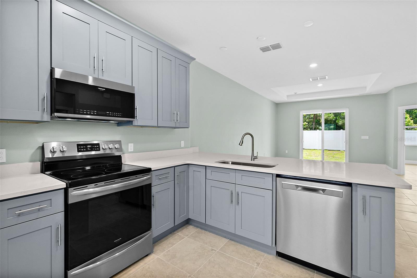 PALM COAST SEC 65 - Residential Lease