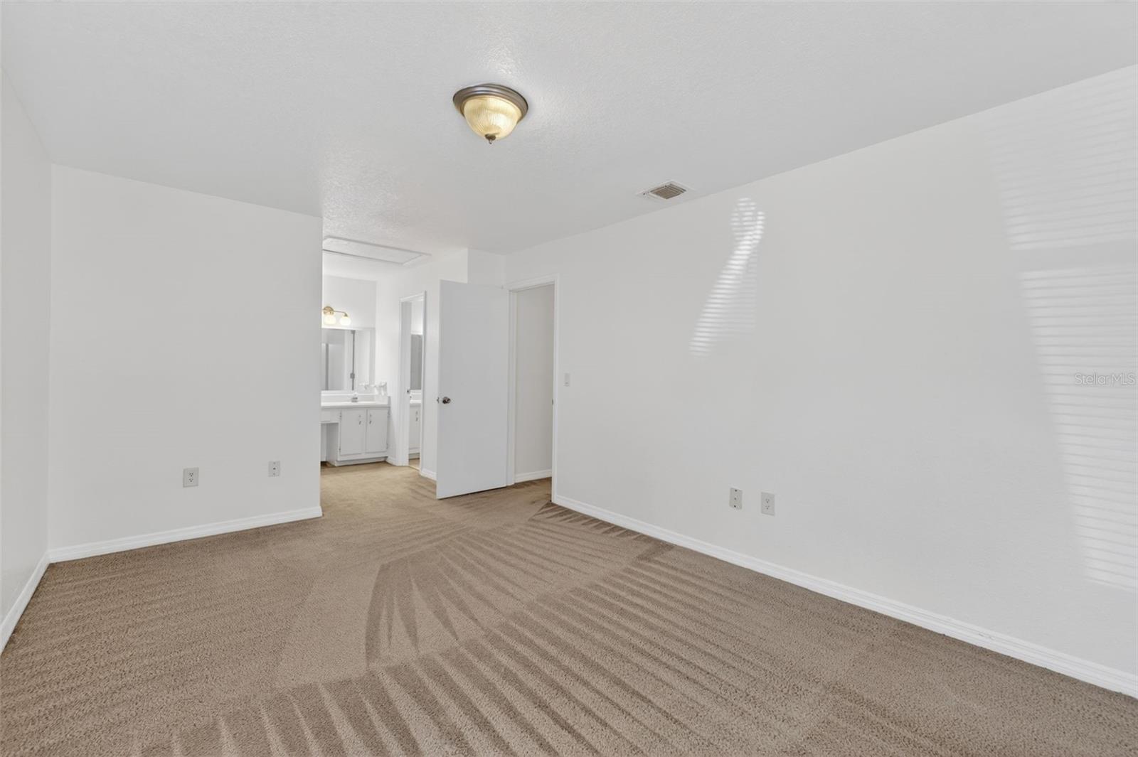 WINTER PARK VILLAS CONDO - Residential Lease