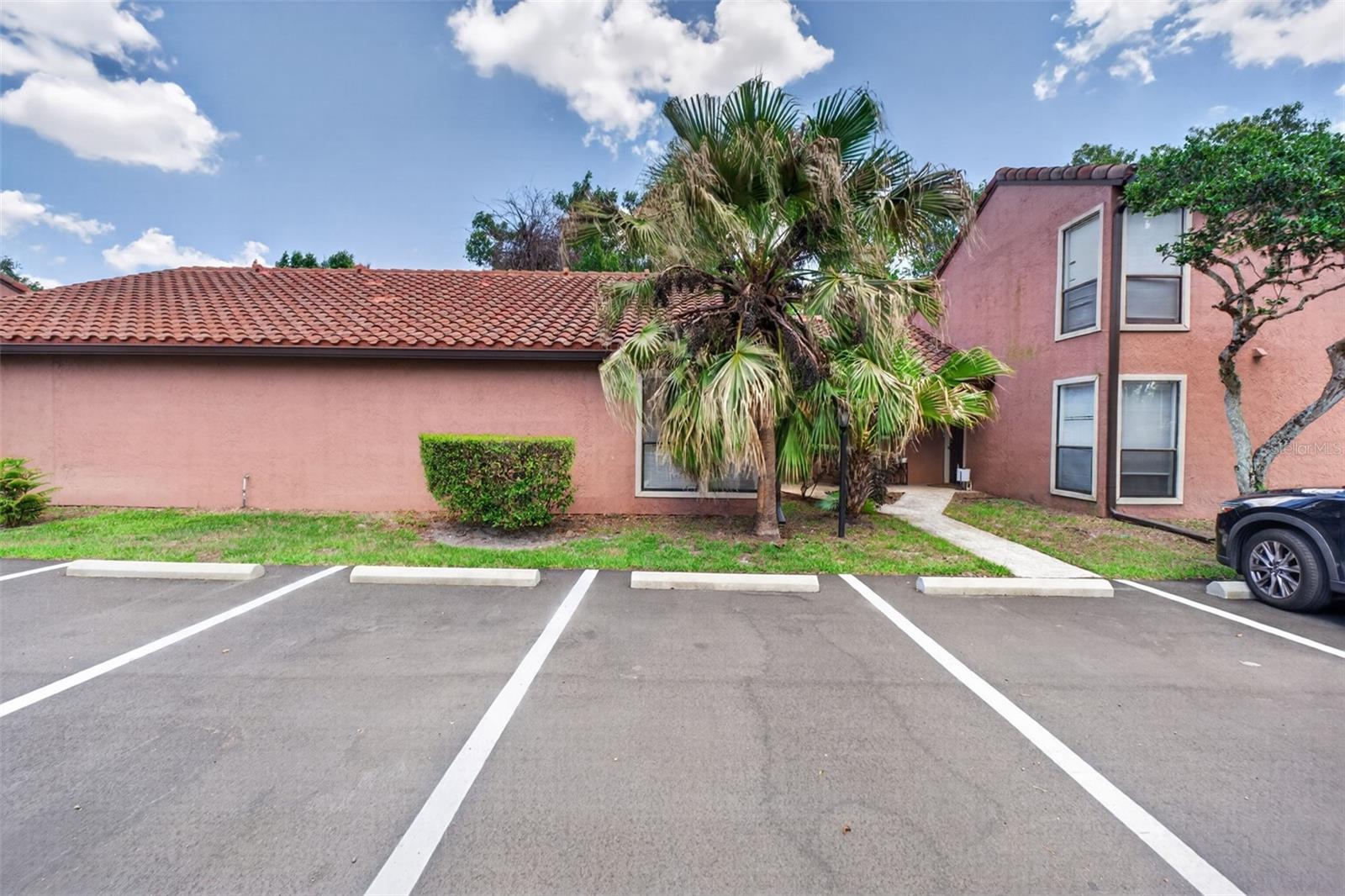 WINTER PARK VILLAS CONDO - Residential Lease