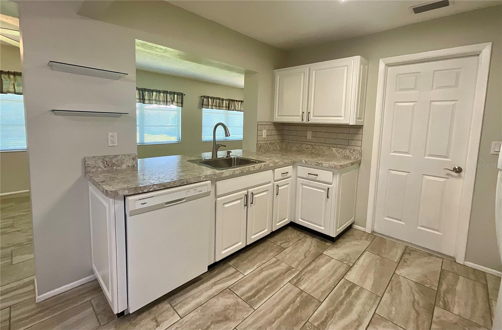 MAINLANDS OF TAMARAC BY THE GULF UNIT 3 CONDO - Residential