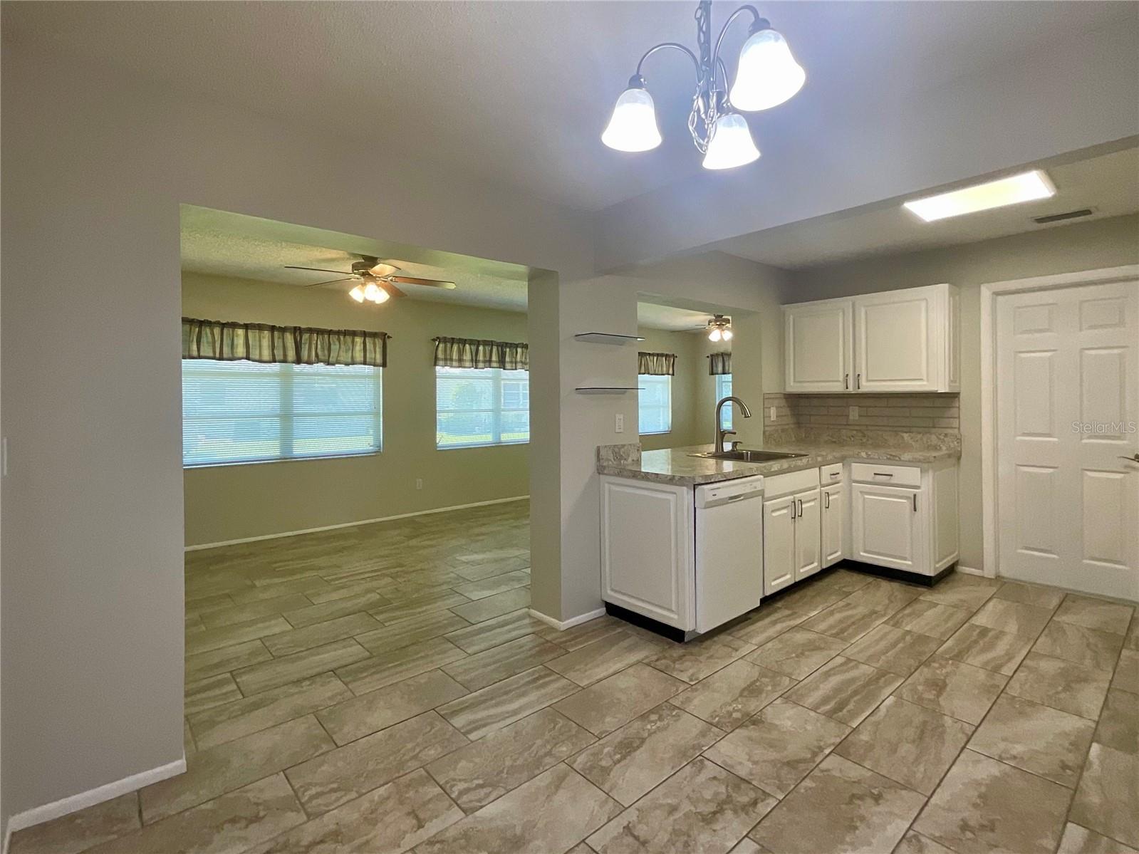 MAINLANDS OF TAMARAC BY THE GULF UNIT 3 CONDO - Residential