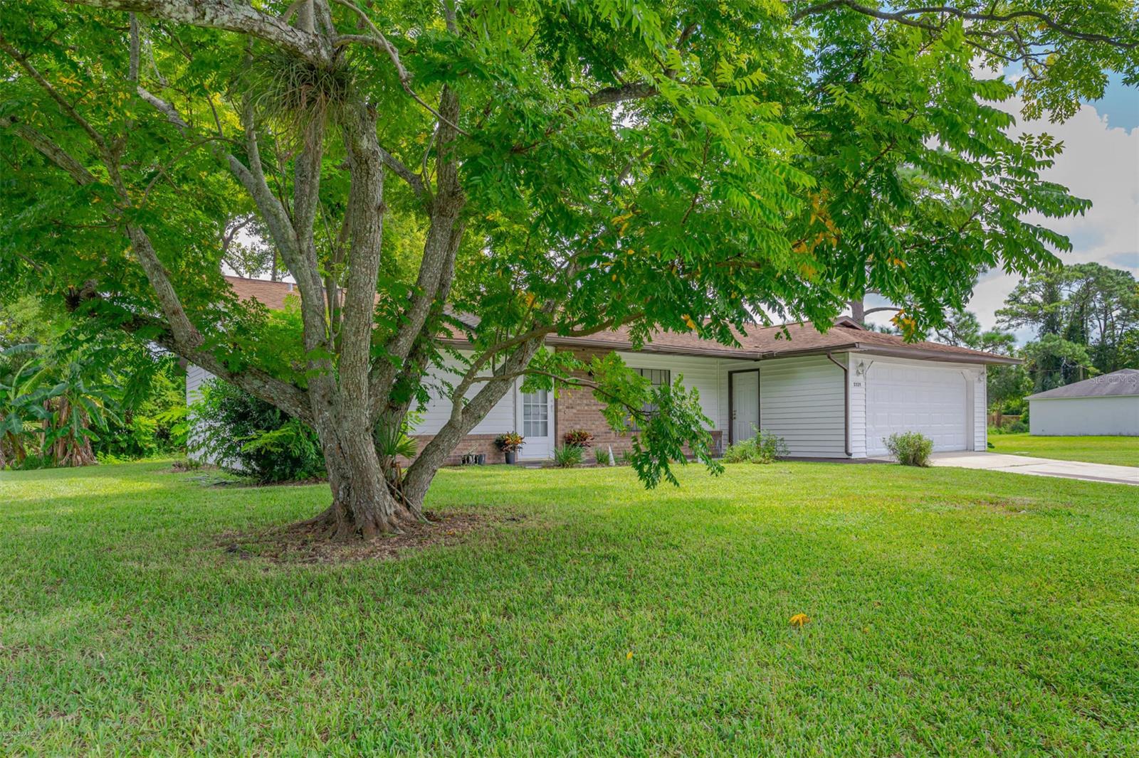 Florida Shores 01 - Residential