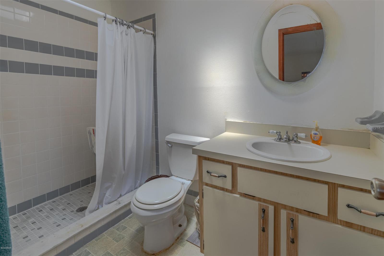 Florida Shores 01 - Residential