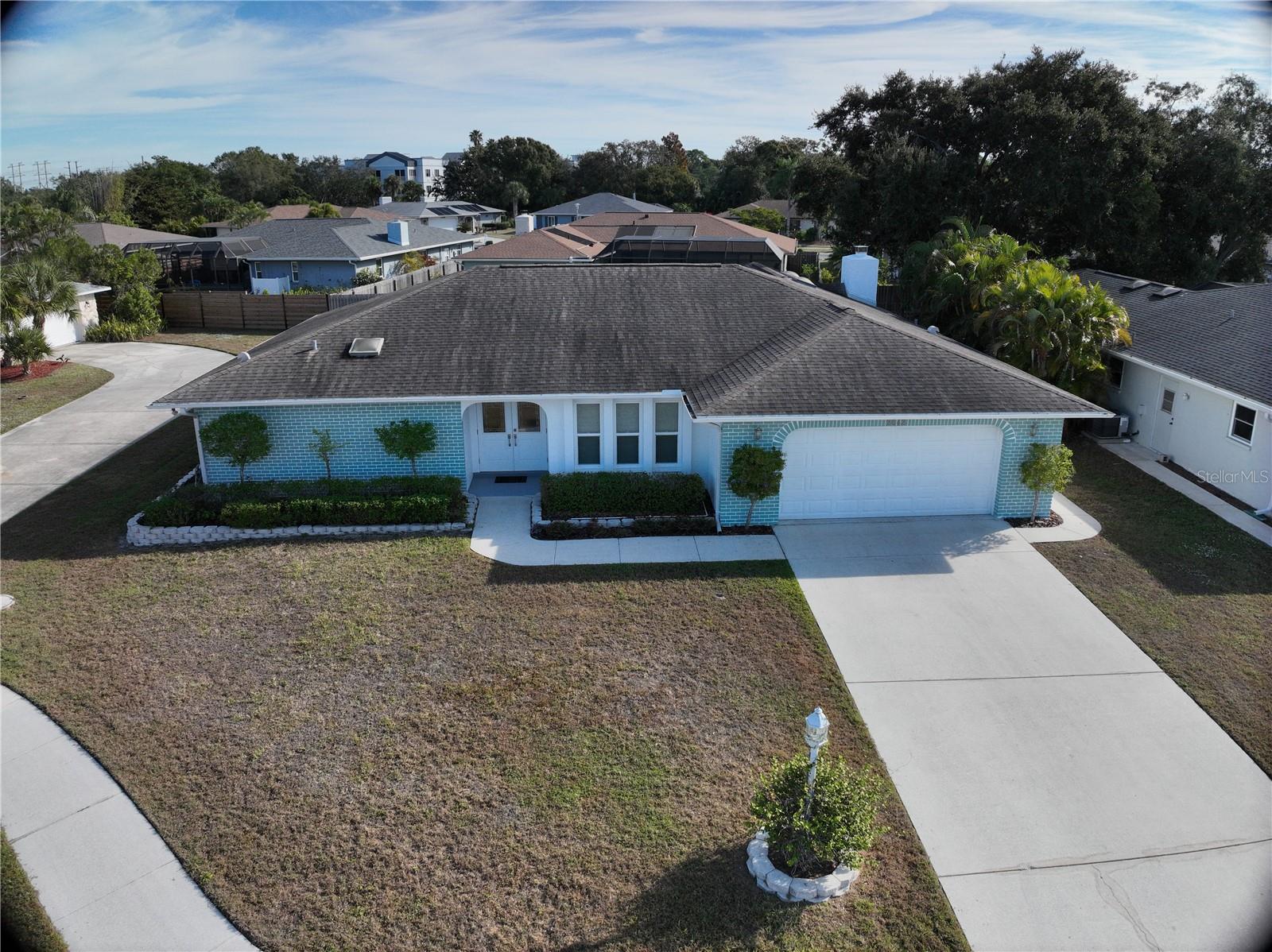 2042 COUNTRY MEADOWS PLACE