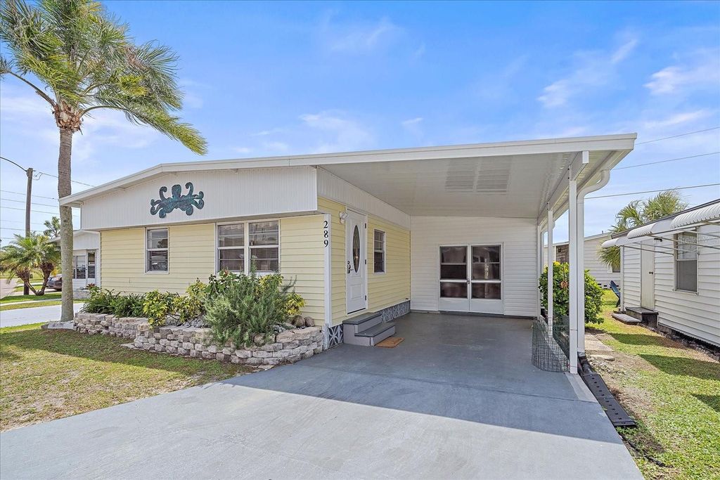 Photo of 289 Nassau Drive, Palmetto, FL 34221 (MLS # A4606812)