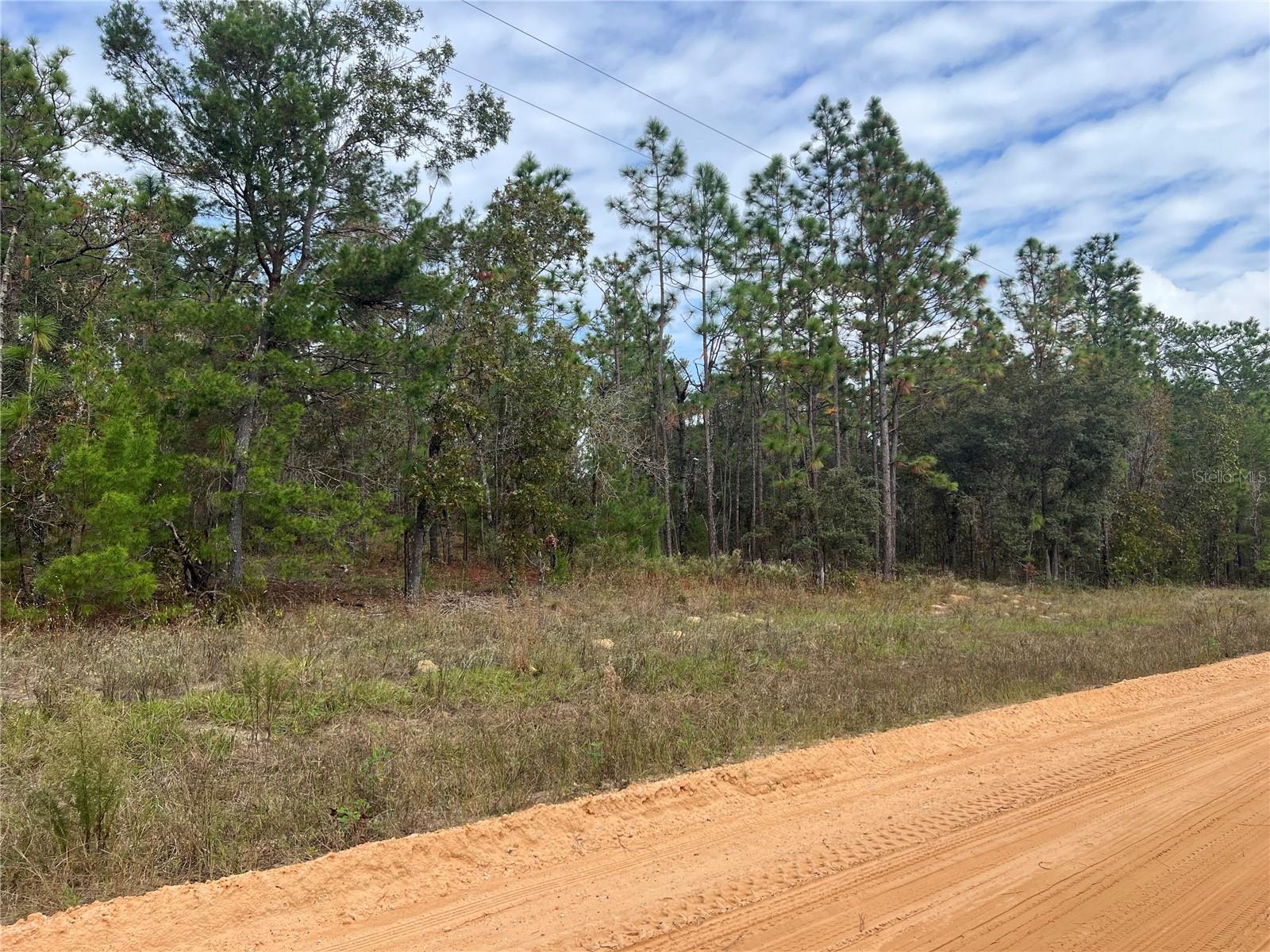 MELROSE LANDING - Land