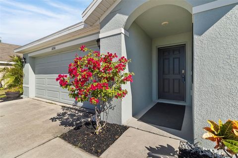 A home in PARRISH