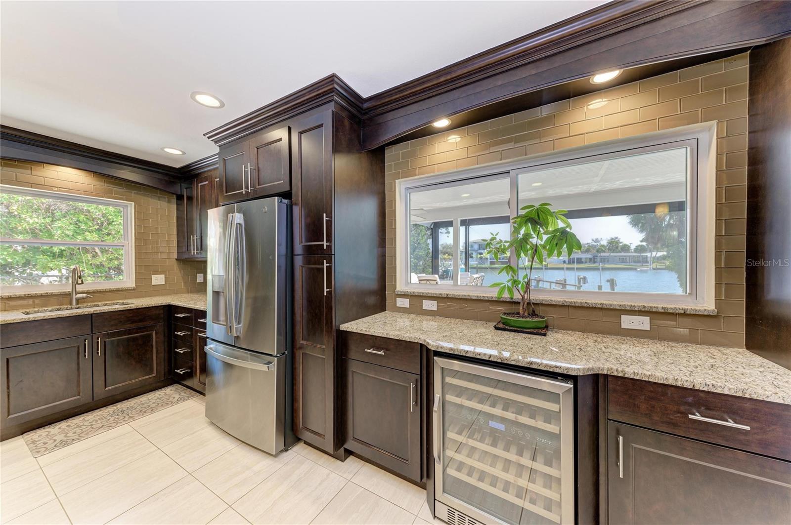 SIESTA ISLES - Residential