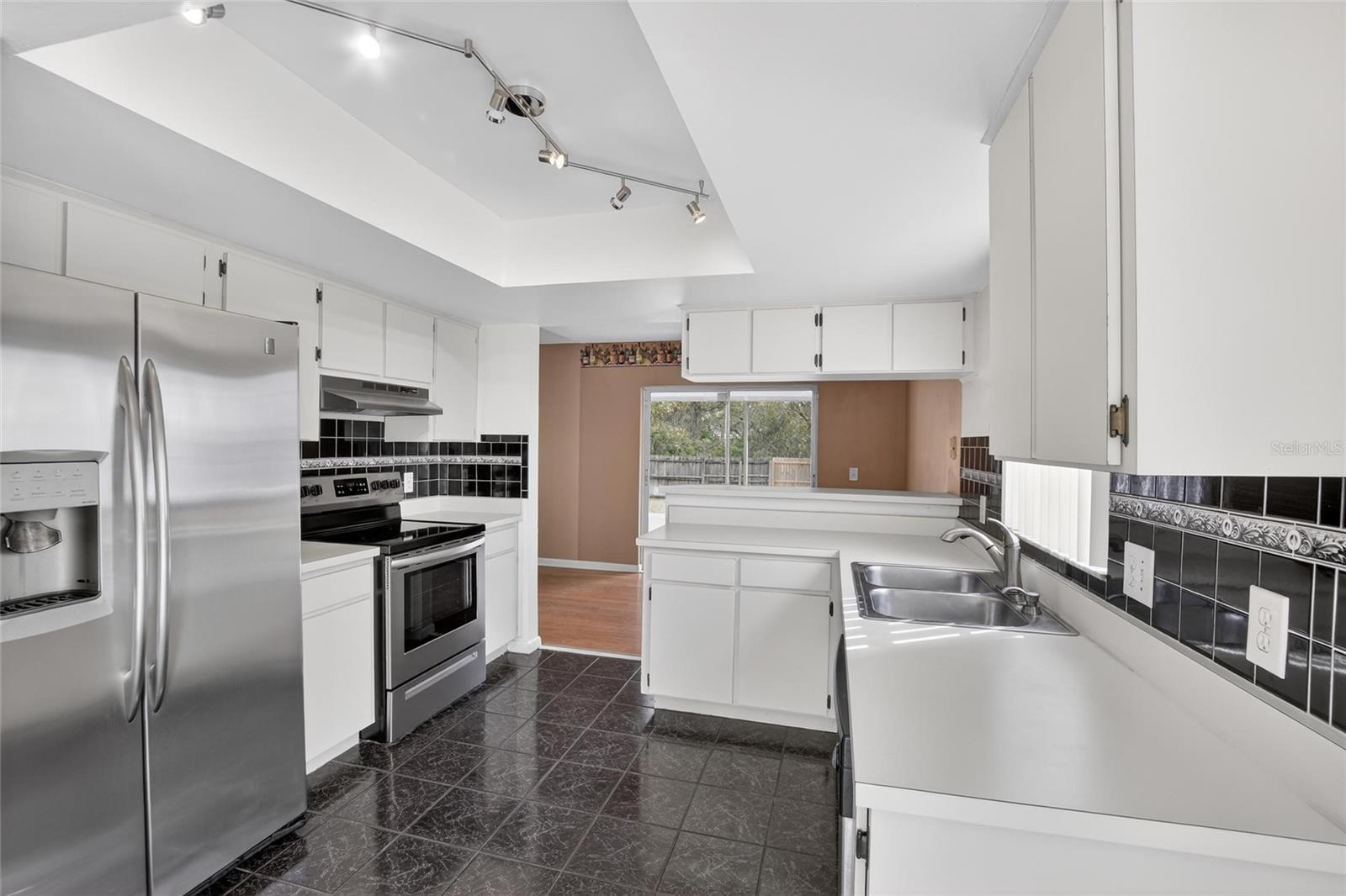 OAKDALE RIVERVIEW ESTATES UNIT I - Residential