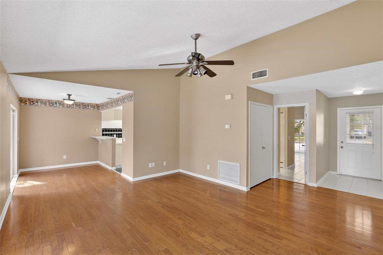 OAKDALE RIVERVIEW ESTATES UNIT I - Residential