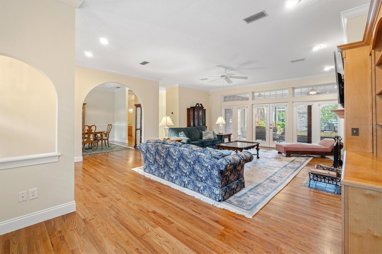 ISLAND HAMMOCK - Residential