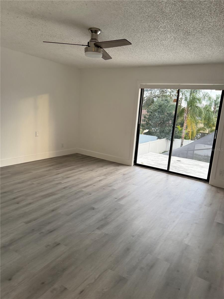 BARRINGTON SUB UNIT B - Residential Lease