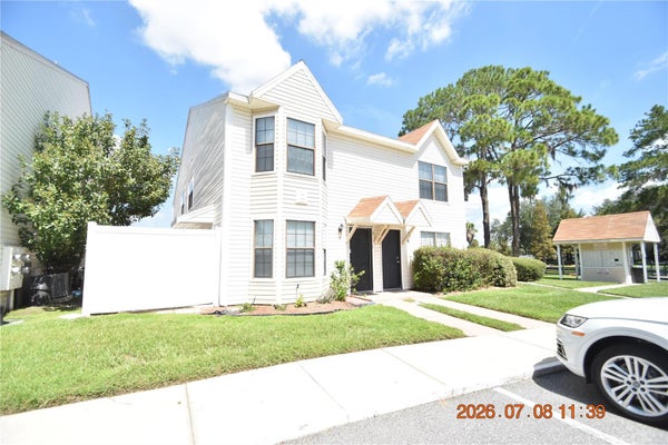 2302 MAKI RD APT 2, PLANT CITY, FL 33563 - Image 570c489d3bebcf0458170edcd3efa0d3/2288777213