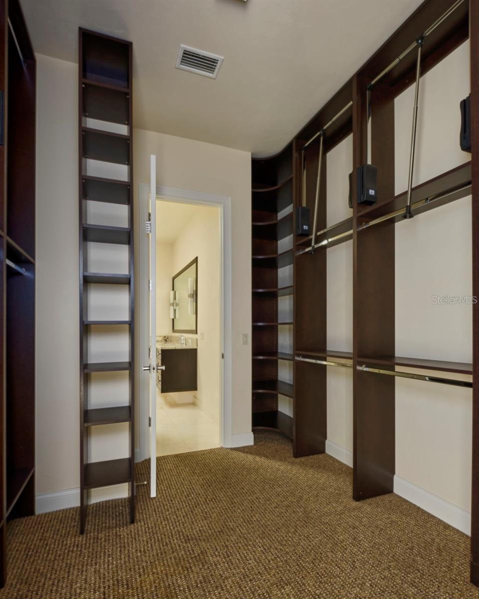 HAILE PLANTATION UNIT 36 PH 1 - Residential Lease