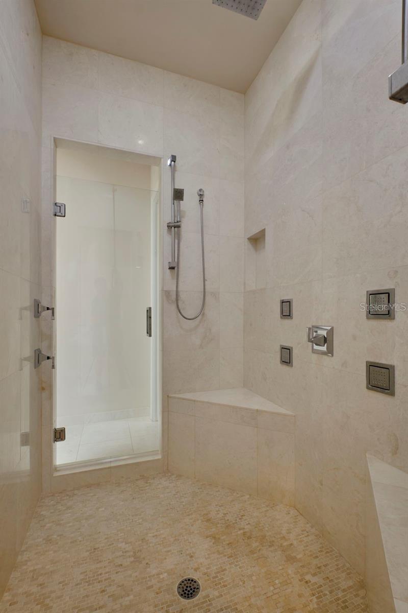 HAILE PLANTATION UNIT 36 PH 1 - Residential Lease