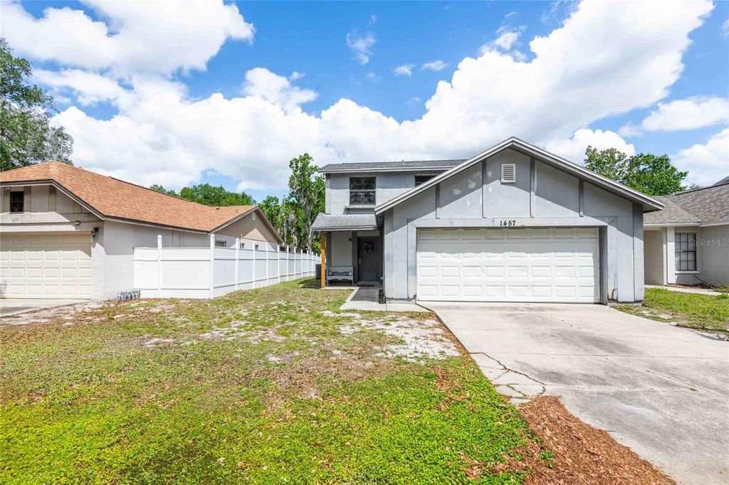 Photo of 1457 Marigold Drive, Lakeland, FL 33811 (MLS # TB8493254)