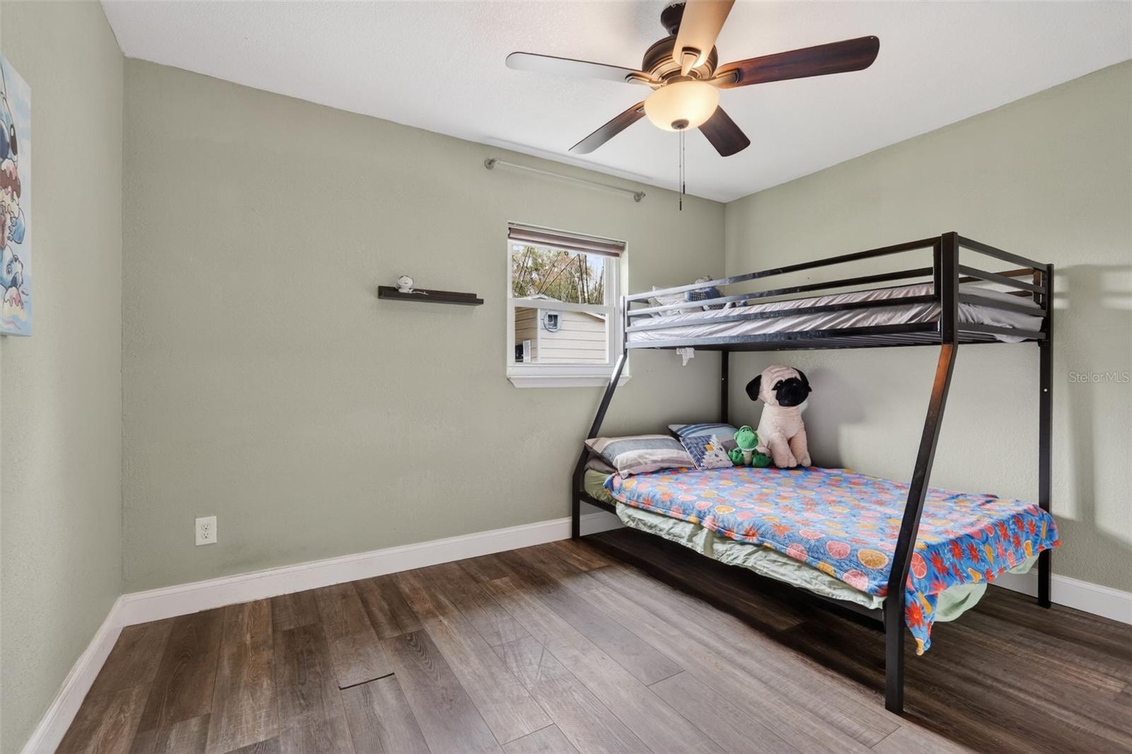 RUNNYMEDE SHORES - Residential