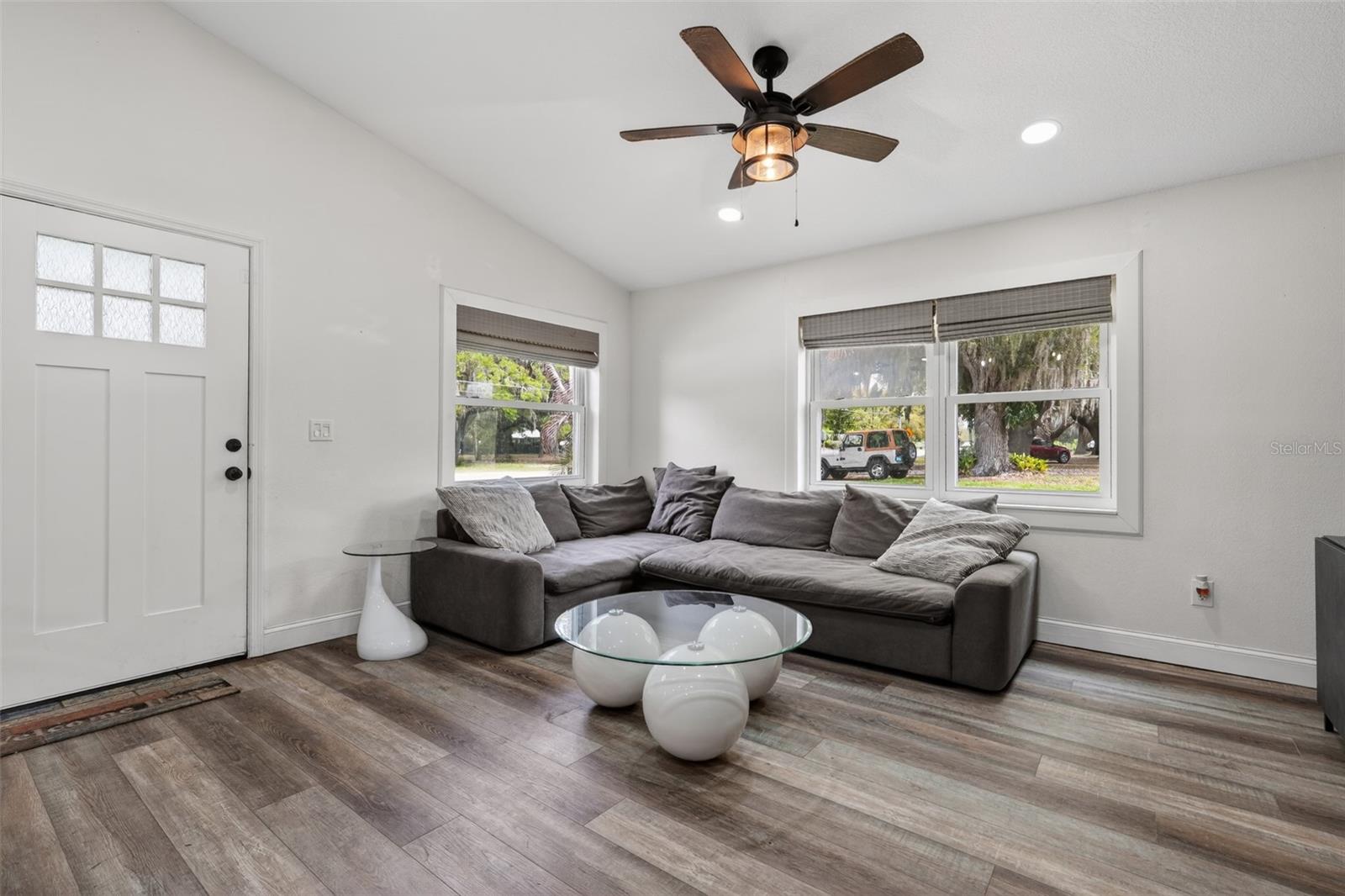 RUNNYMEDE SHORES - Residential