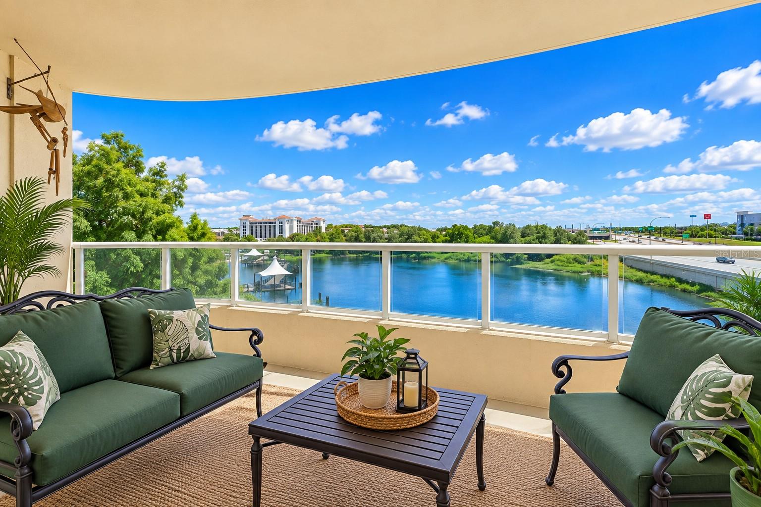 375 EMERSON PLAZA 412