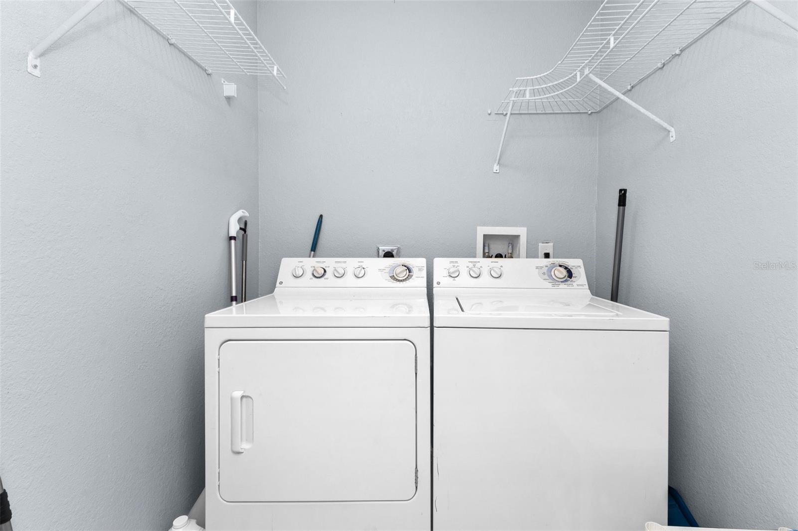 BAY SHORES - Residential