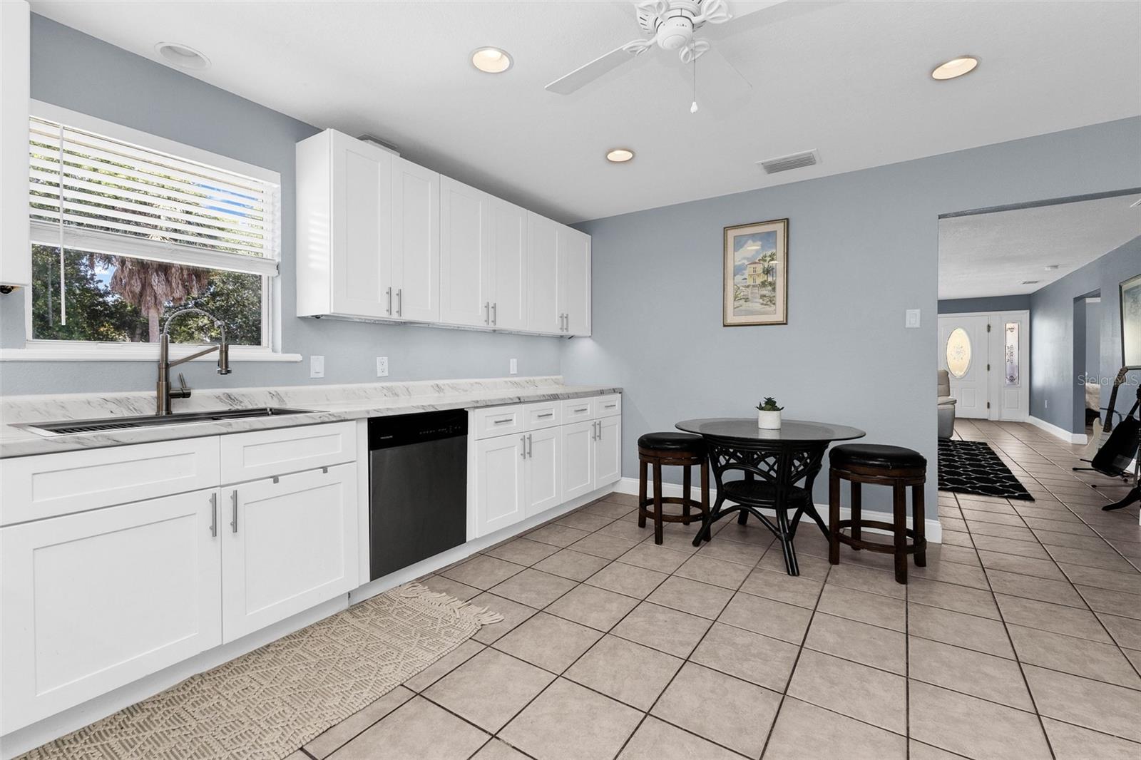 BAY SHORES - Residential