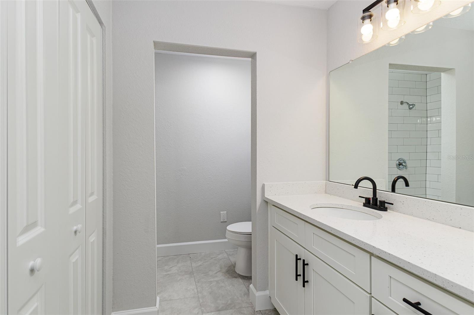 HACKLAKE - Residential