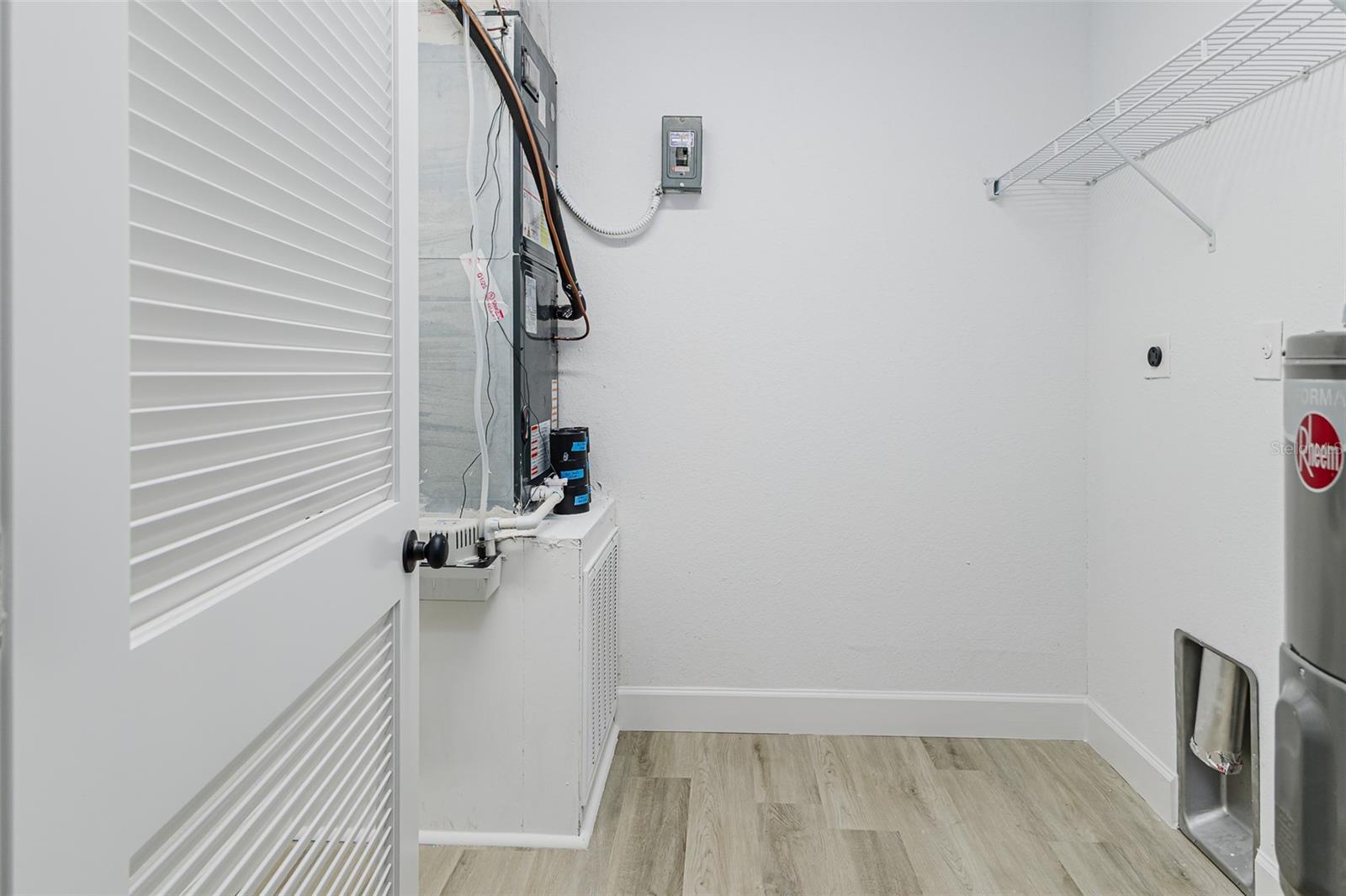 HACKLAKE - Residential