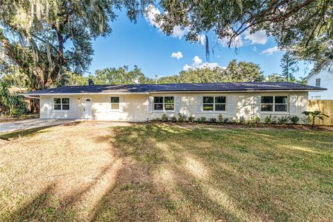 Photo of 1010 S 1st Avenue, Bartow, FL 33830 (MLS # L4956815) Photo of 1010 S 1st Avenue, Bartow, FL 33830 (MLS # L4956815)