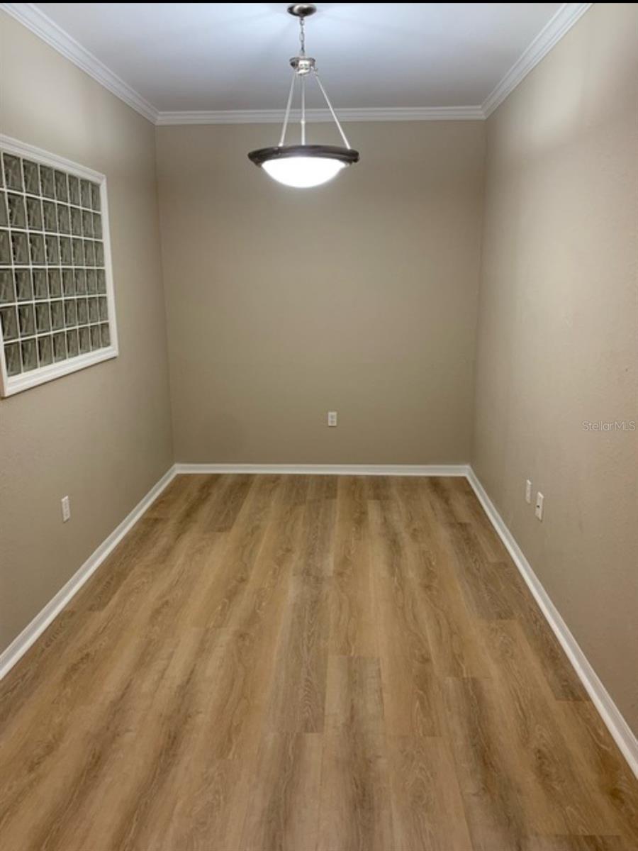 VILLA SONOMA AT INTERNATIONAL PLAZA CONDO - Residential Lease