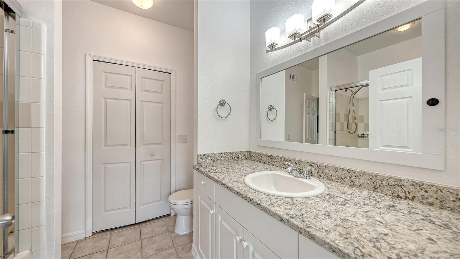 ADMIRALS WALK - Residential