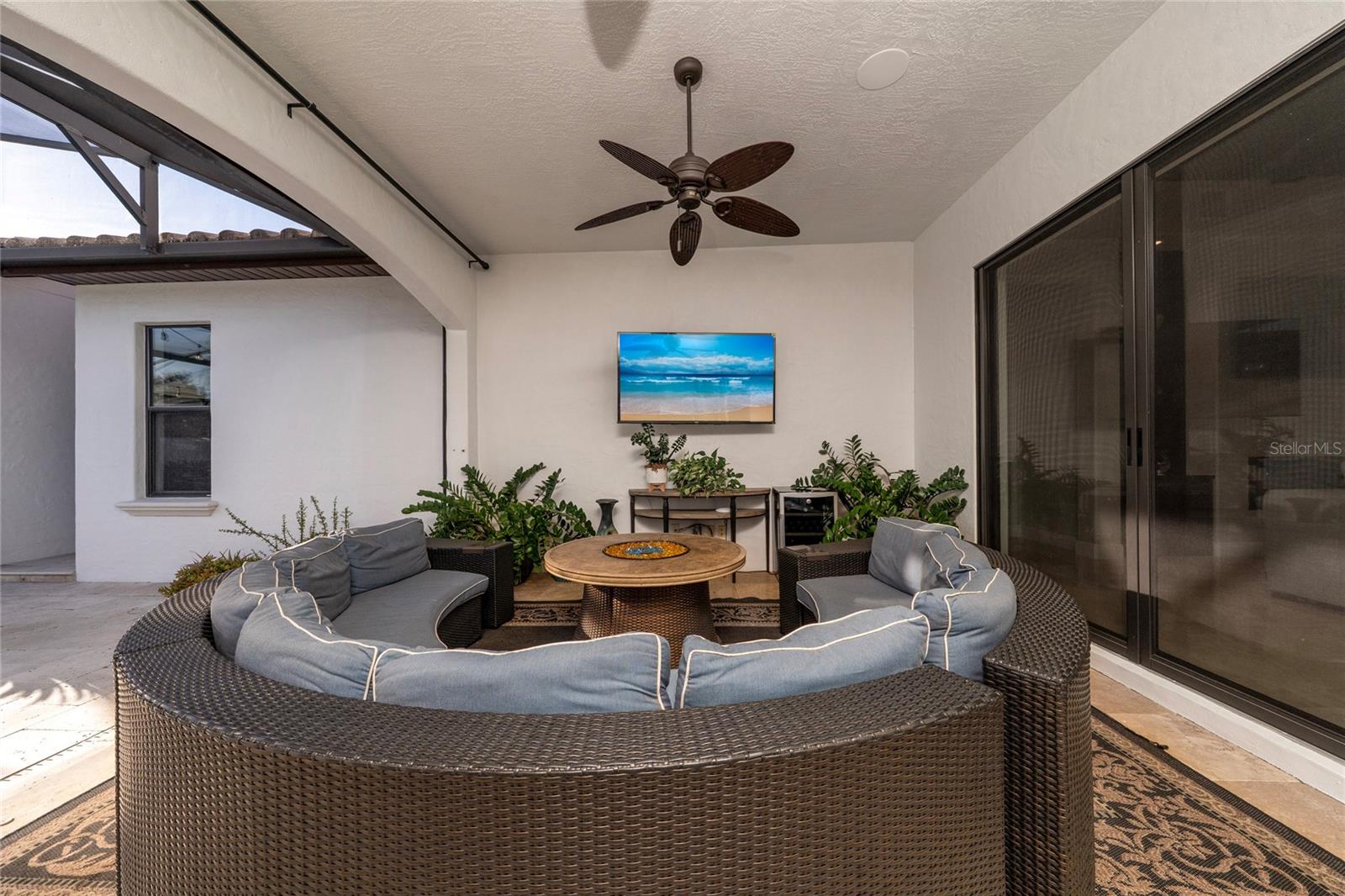 WATERSTONE - Residential